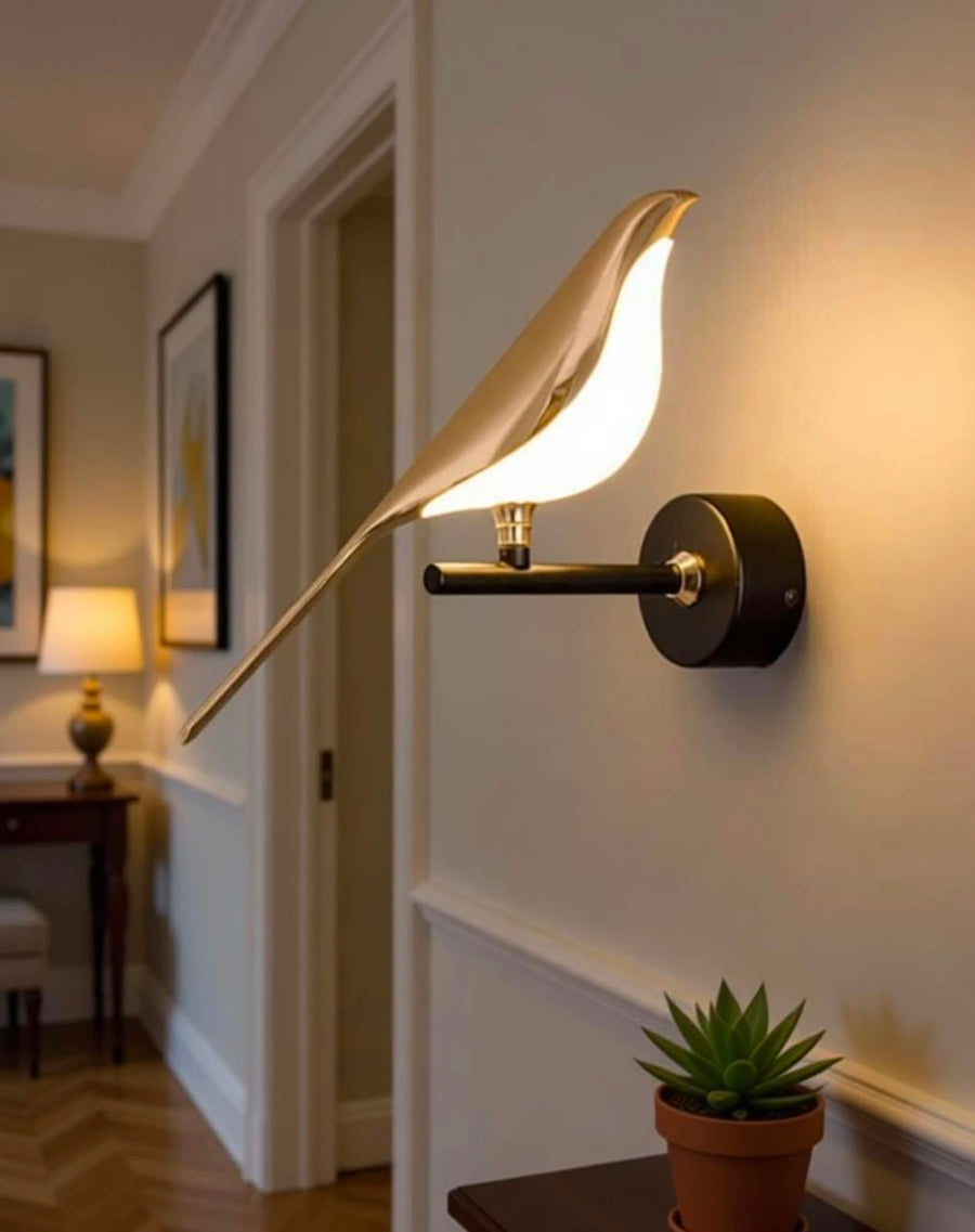 Glintac Bird Wall Light | Modern Gold Decorative Wall Lamp